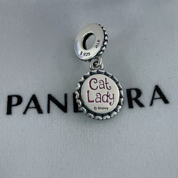 Authentic Pandora Aristocats Marie Cat Lady Disney Park Exclusive Charm - Picture 2 of 4